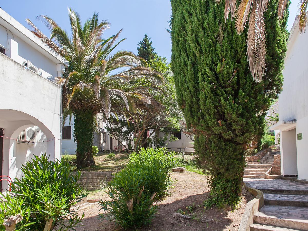 Holiday Park Vile Park Budva Buitenkant foto