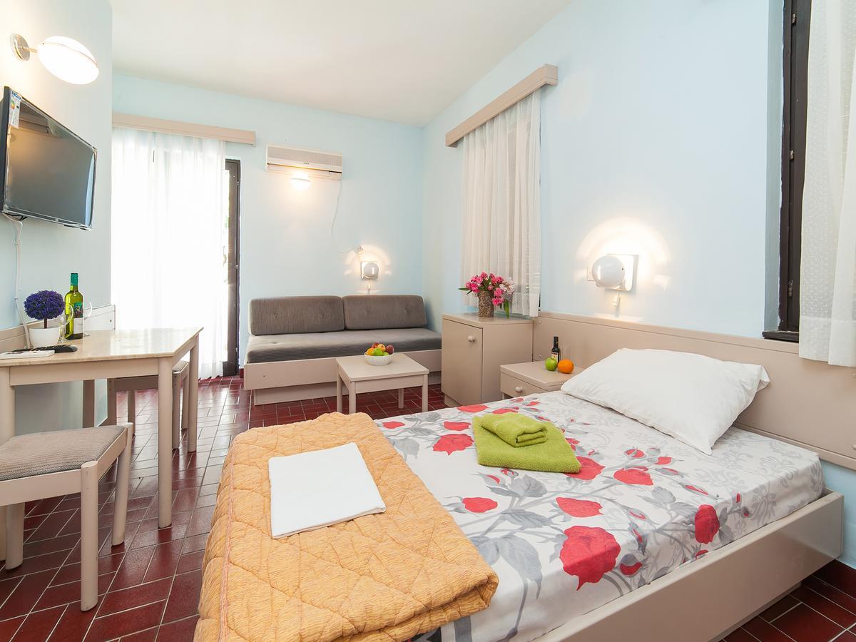 Holiday Park Vile Park Budva Buitenkant foto
