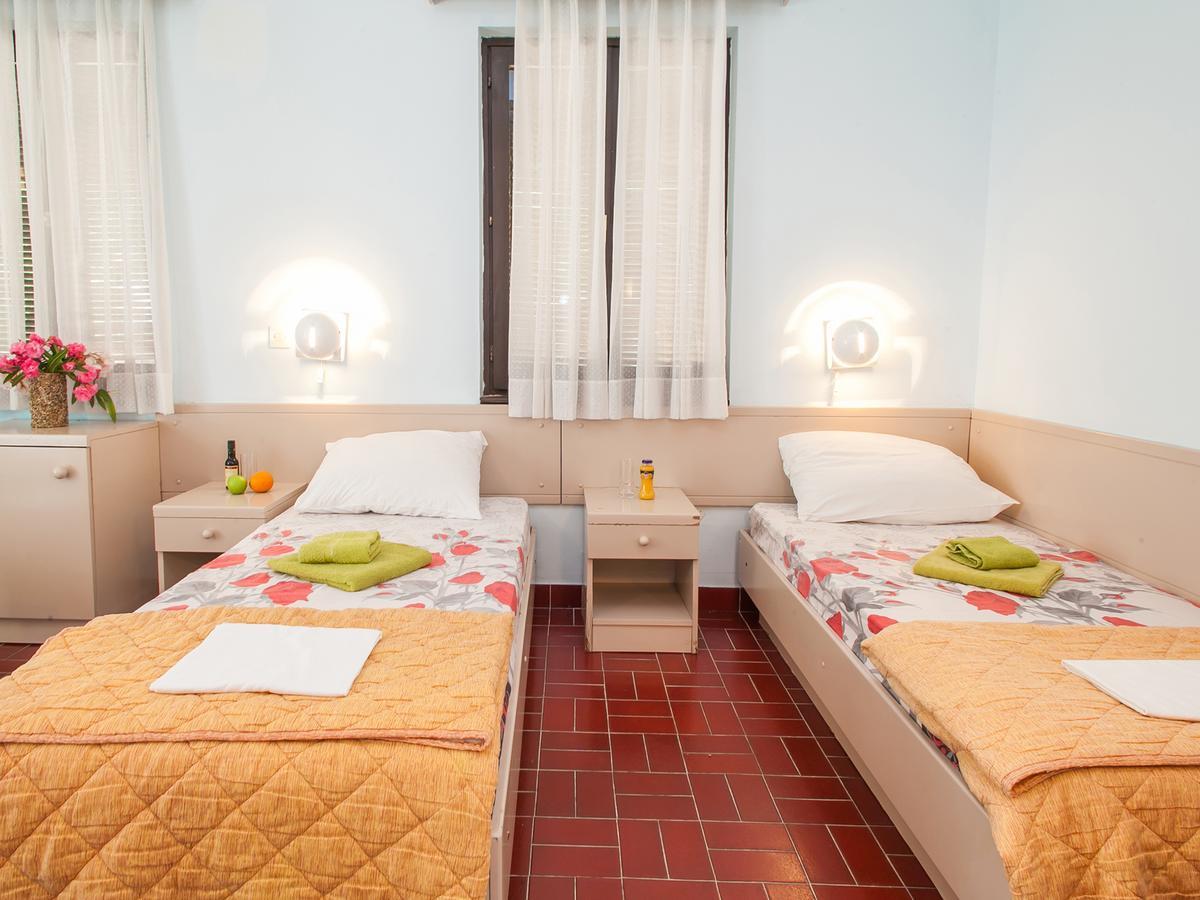Holiday Park Vile Park Budva Buitenkant foto