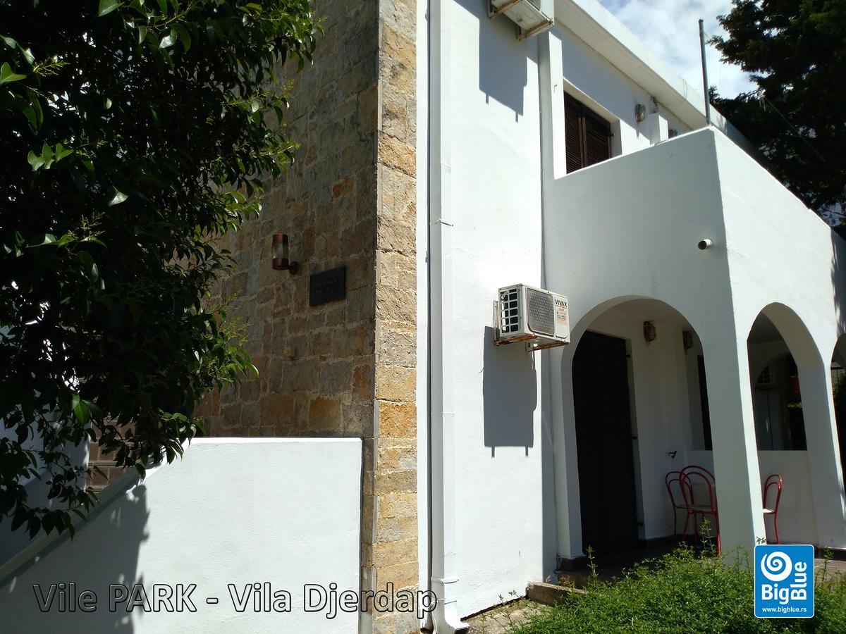 Holiday Park Vile Park Budva Buitenkant foto