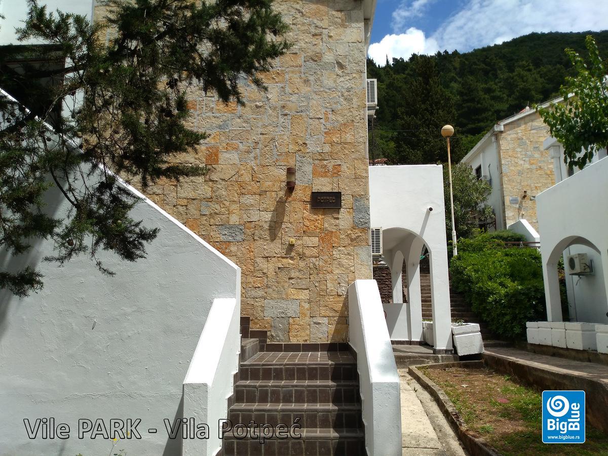 Holiday Park Vile Park Budva Buitenkant foto