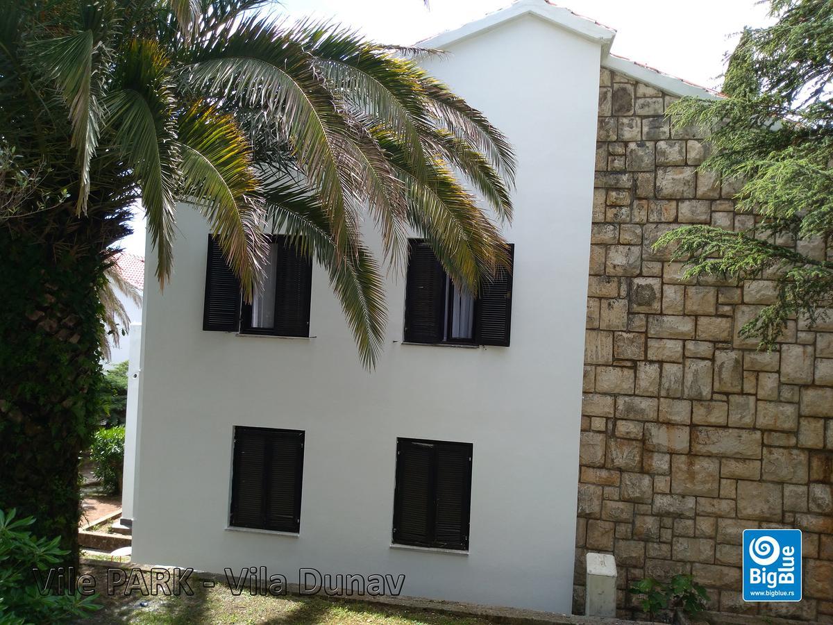 Holiday Park Vile Park Budva Buitenkant foto
