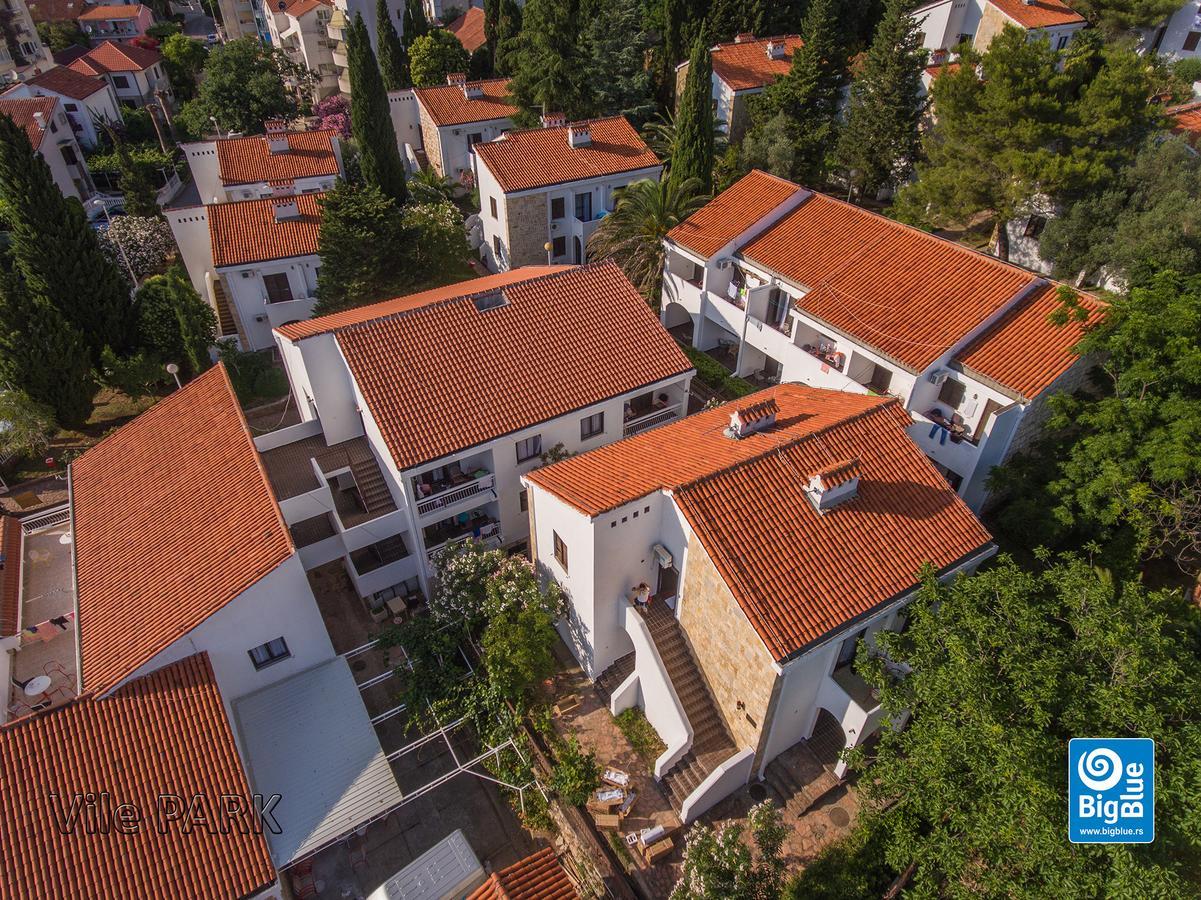 Holiday Park Vile Park Budva Buitenkant foto